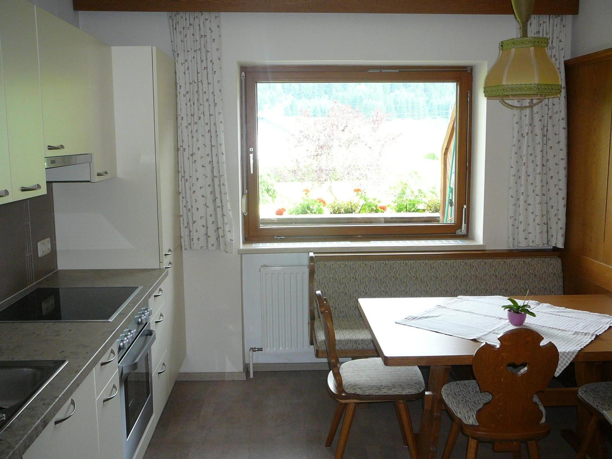 Ferienwohnungen Kathrein ロイテ 部屋 写真