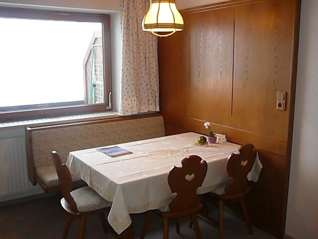 Ferienwohnungen Kathrein ロイテ 部屋 写真